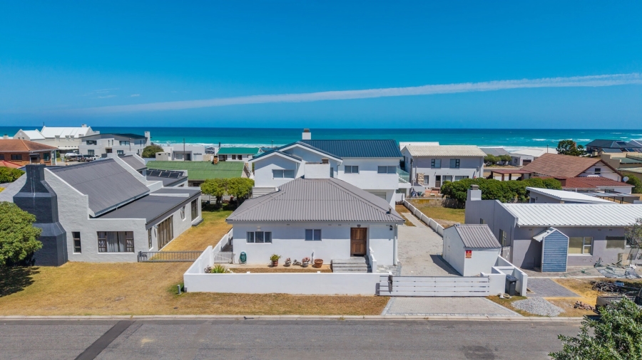 4 Bedroom Property for Sale in Agulhas Western Cape